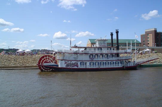 Spirit of Peoria, Barco de Paletas, USA 0 - Julia Belle Swain Paddle Steamer, USA 🗺️ Foro General de Google Earth