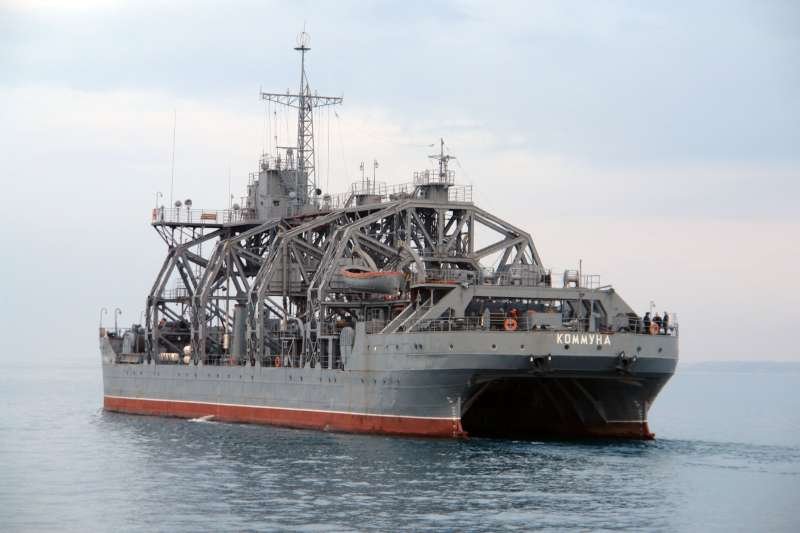 BARCO KOMMUNA O KOMMYHA SHIP 1 - El barco que se parte por la mitad, Alemania 🗺️ Foro General de Google Earth