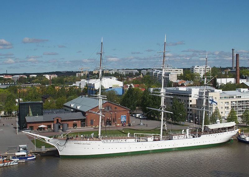 Barco a Vela y a Vapor Suomen Joutsen 2