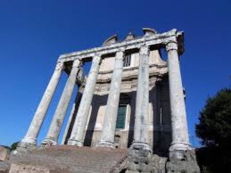 Templo de Antonino y Faustina, Roma, Italia 1