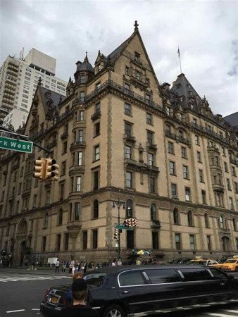 The Dakota, West 72nd Street, Nueva York, EE. UU. 1
