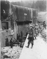 1944