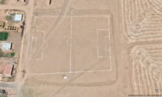 Campo de futbol trapezoidal  - Qamishli, Siria