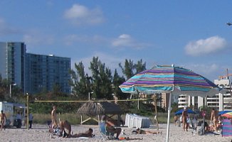 nudismo en florida.