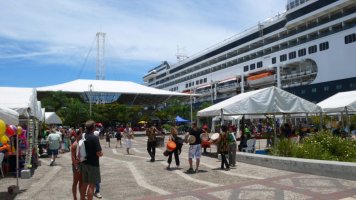Puerto de nouméa, nueva caledonia1