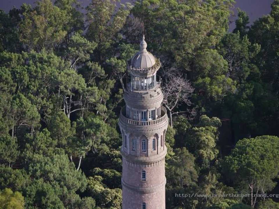 Parque Anchorena y torre Gaboto 0