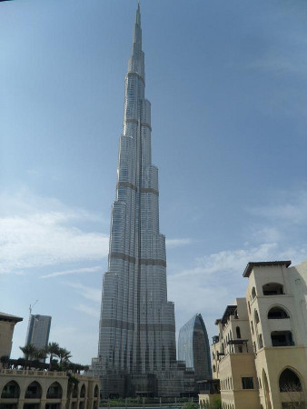 torre burj dubái, dubái, emiratos arabes.jpg