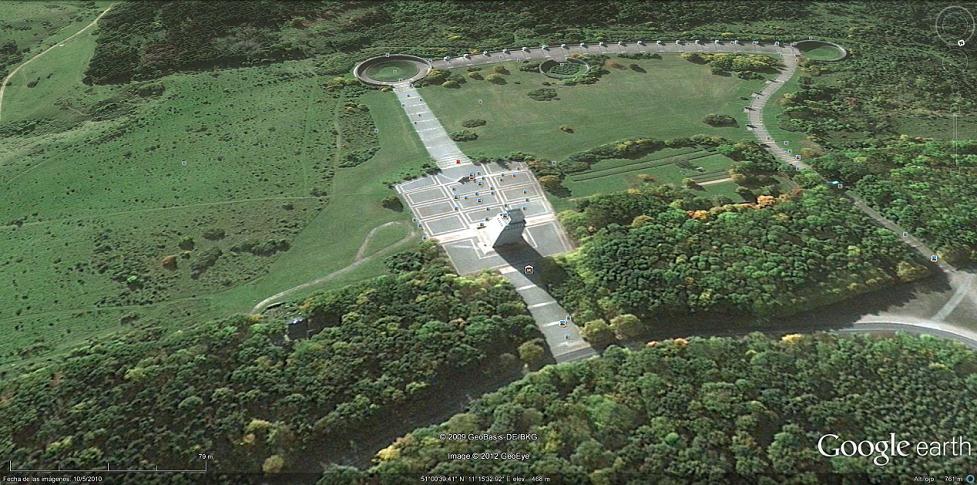 Torre de Bismarck en Weimar, Turingia, Alemania 1