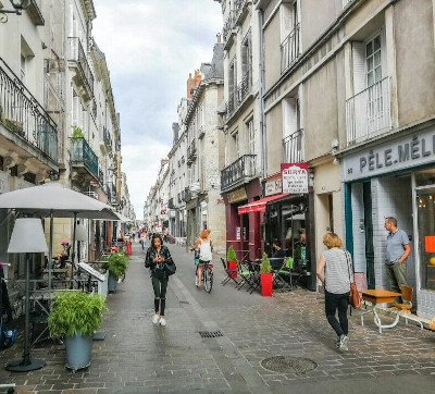 Tours, Centro, Francia 🗺️ Foro Europa 1