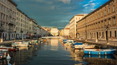 Puerto de Trieste, Italia 🗺️ Foro Europa 0