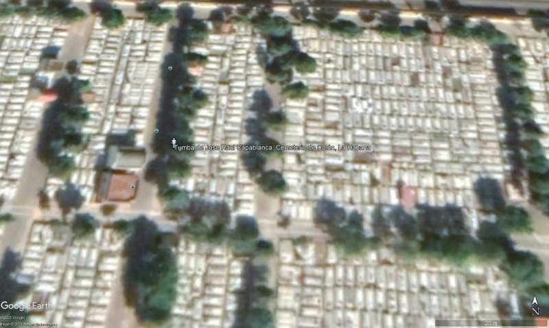 Tumba de Capablanca, Cementerio de Colón, La Habana, Cuba 2