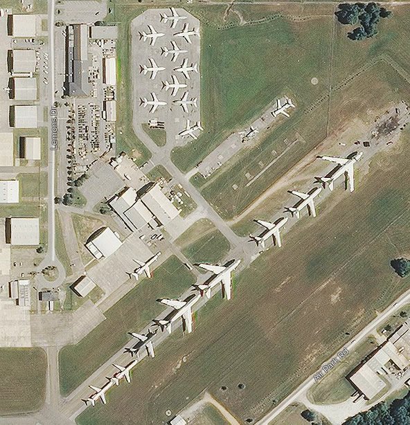 Cementerio de aviones Boeing en Tupelo Mississippi 2 - Fábrica de aviones Boeing en Renton, Washington, USA