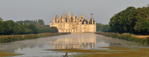 Valle de Loira, Aztl-le-Ris, Francia 🗺️ Foro Europa 1