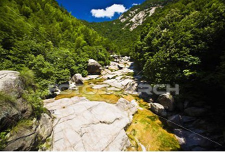 Valle Esmeralda, Huangshan, Anhui, China 2