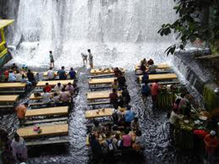 Villa Escudero, Quezon, Filipinas 1