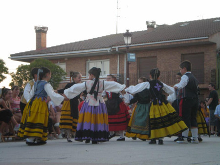 Villagonzalo Pedernales, Burgos (Foto 2)