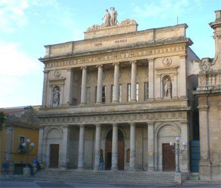 Vittoria, Ragusa, Italia 🗺️ Foro Europa 1