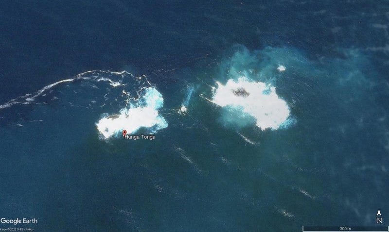 Aviso de Tsunami por volcán submarino en Tonga 0