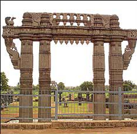 Warangal, Andhra Pradesh, India 1