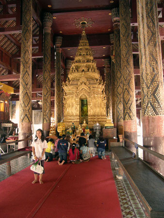 Wat Phra Kaeo Don Tao, Wiang Nuea, Tailandia 🗺️ Foro Asia 1