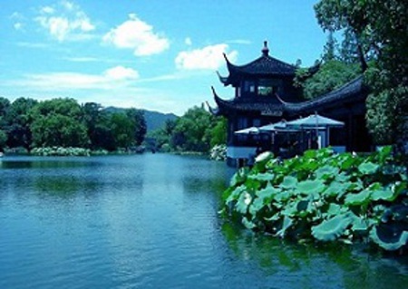 West Lake, Hanzhou, Zhejiang, China 1