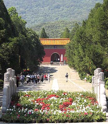 Mausoleo del Emperador Ming Xiaoling 1