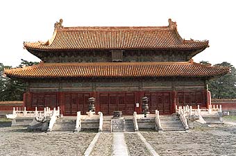 Mausoleo del Emperador Ming Xiaoling 🗺️ Foro China, el Tíbet y Taiwán